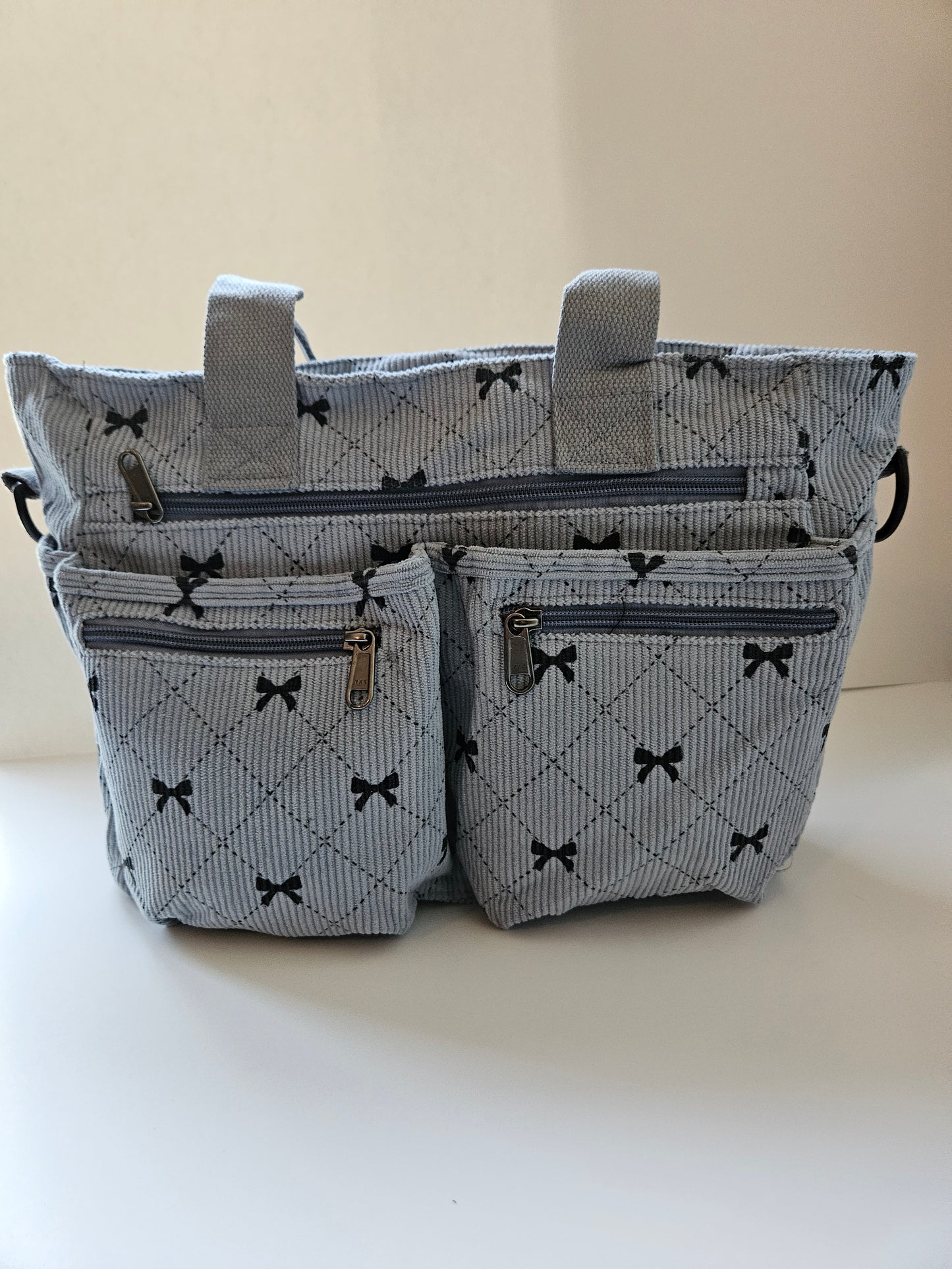 women's bag bow.