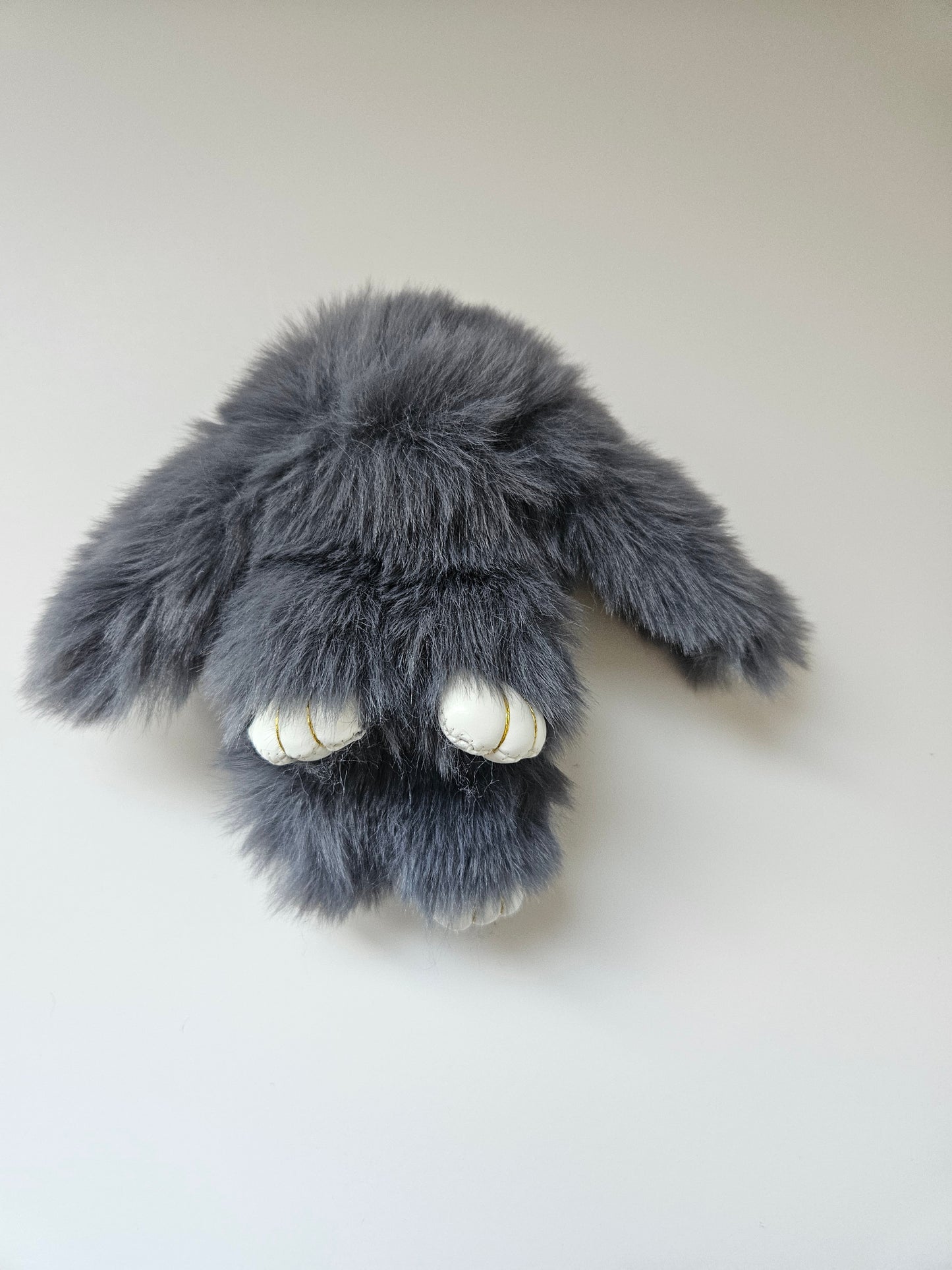 RABBIT KEYCHAIN.