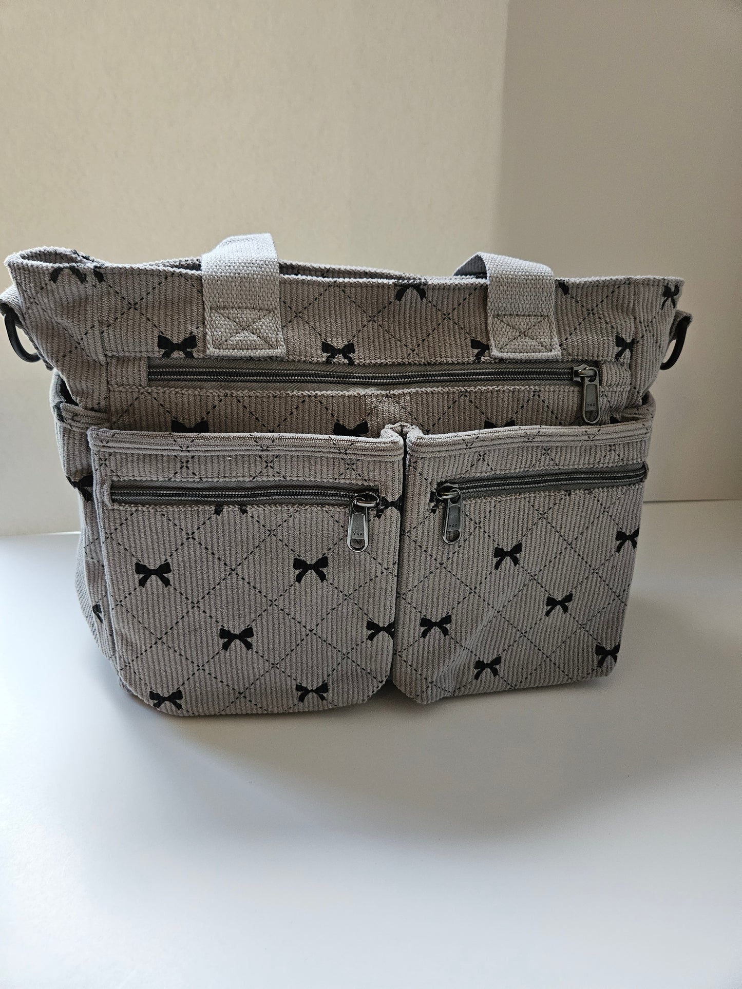women's bag bow.