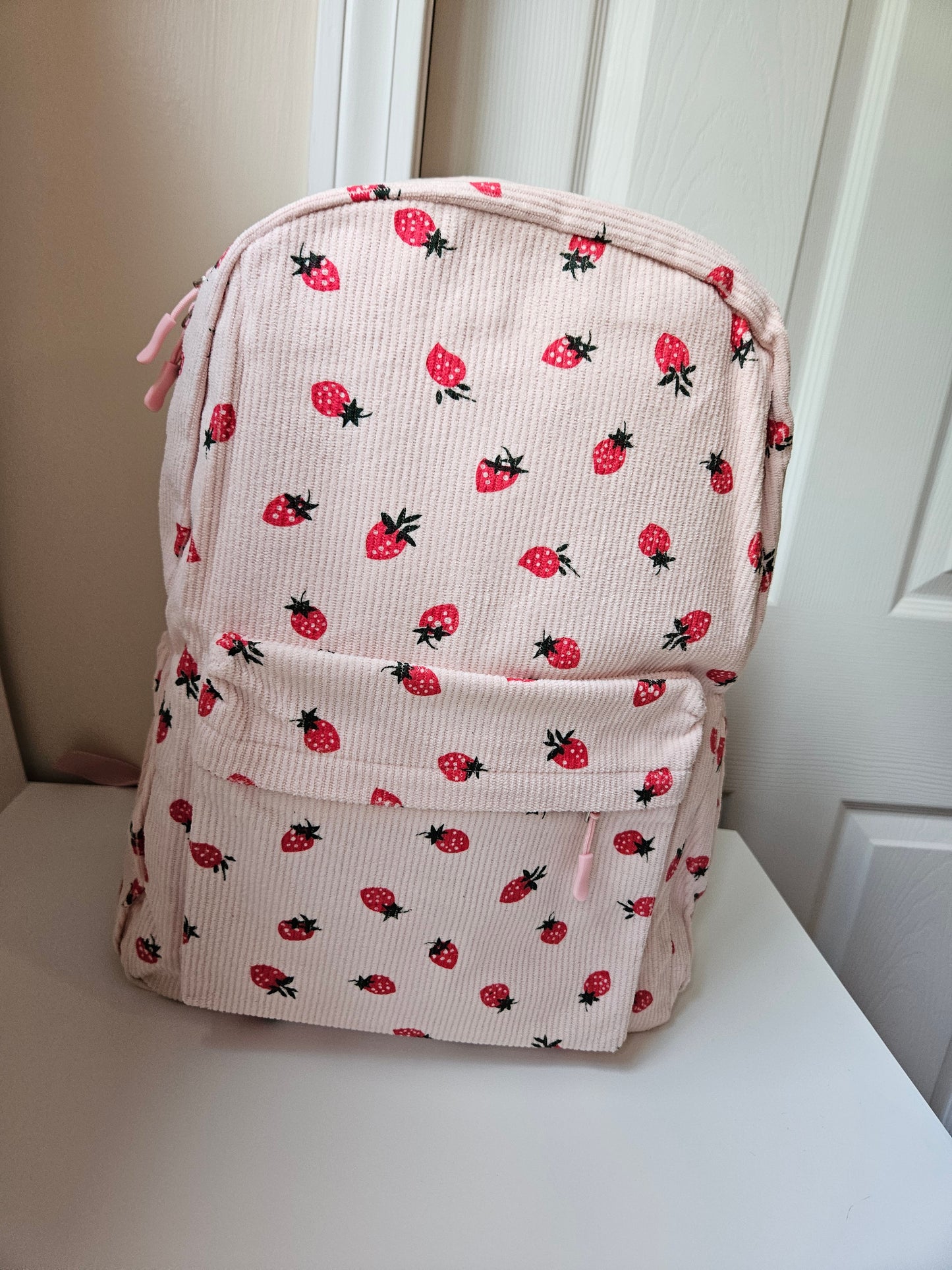 BACKPACK BERRIES.
