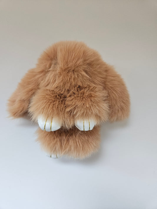 RABBIT KEYCHAIN.