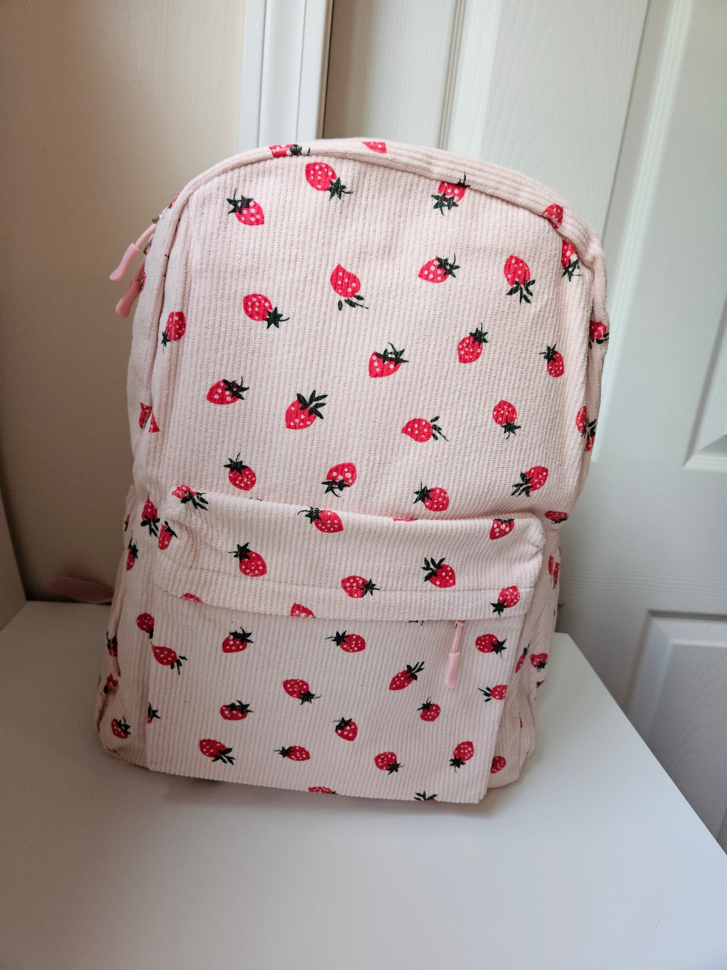 BACKPACK BERRIES.