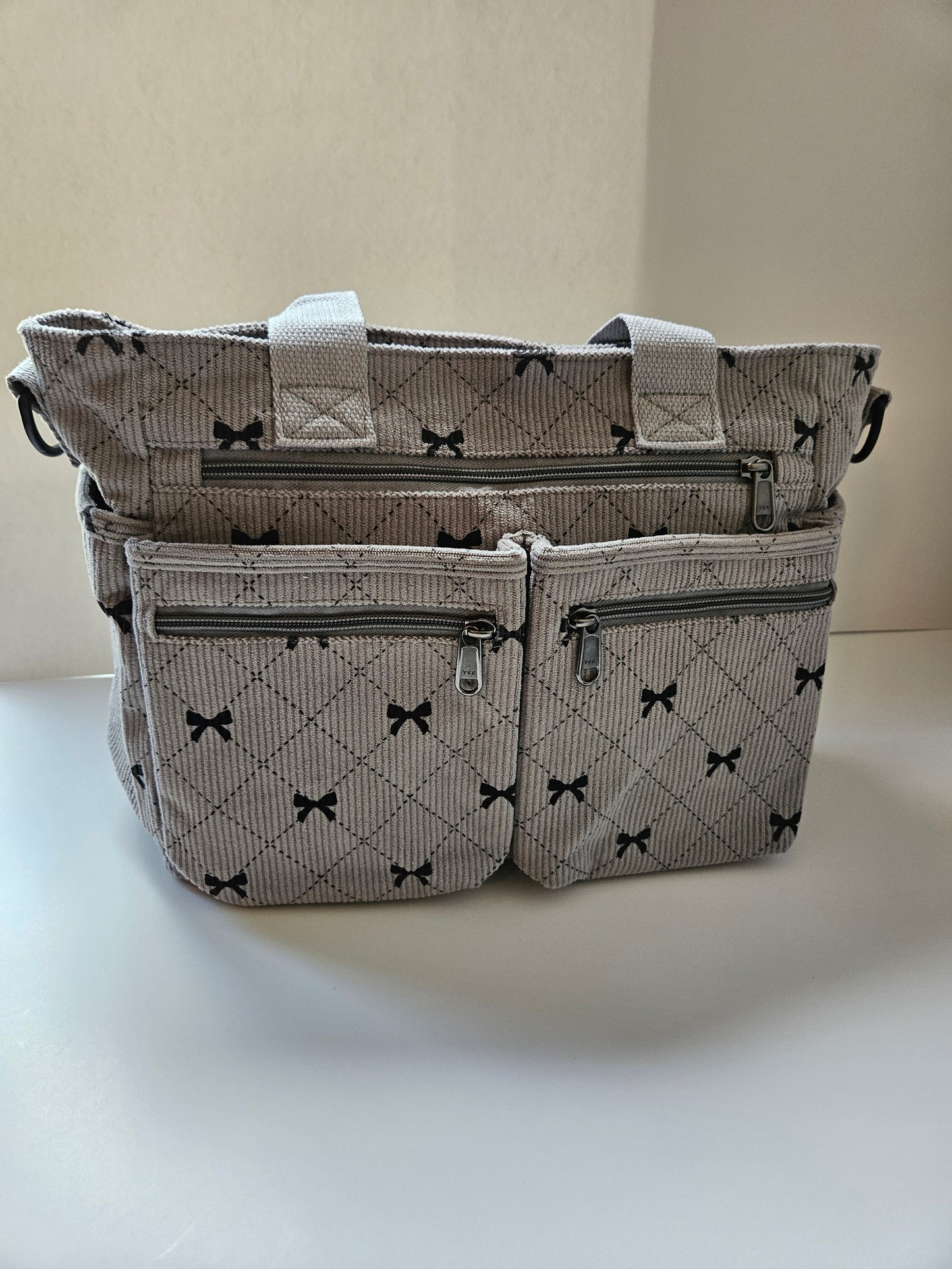 women's bag bow.